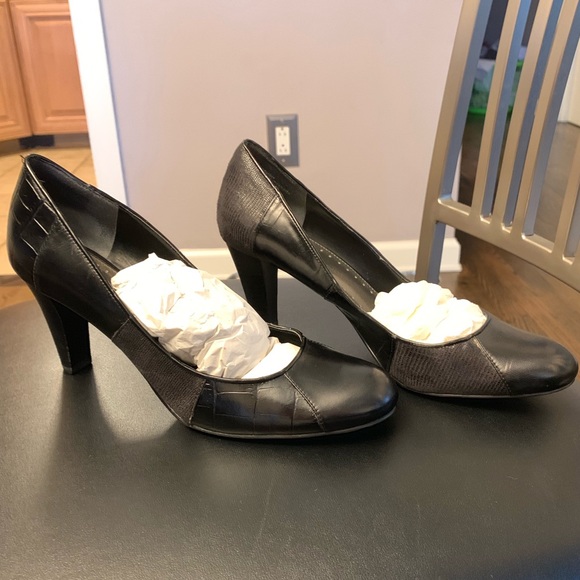 Bandolino snake alligator pattern heels 8.5 🎀 - Picture 1 of 8